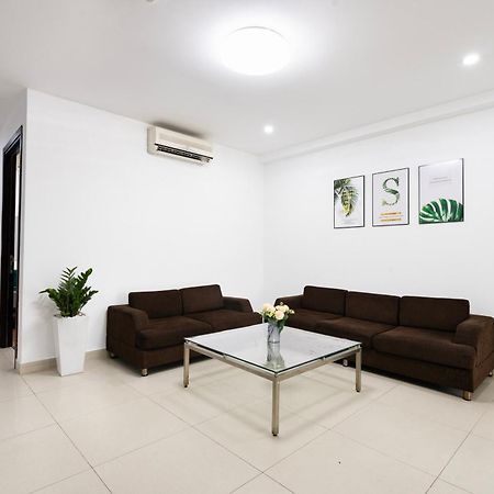 International Plaza, District 1 Apartment Хошимин Екстериор снимка